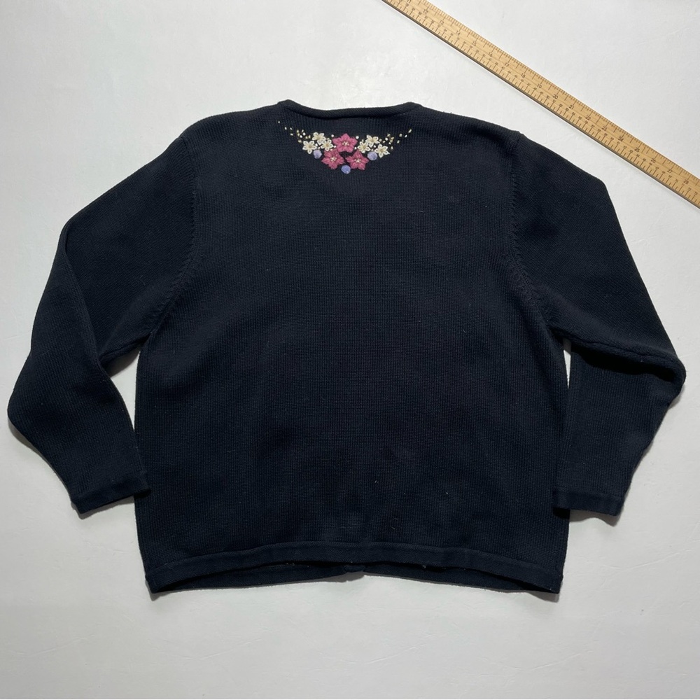 Ashton’s Floral hand Embroidered Women's Sweater - Black - Picture 4 of 6